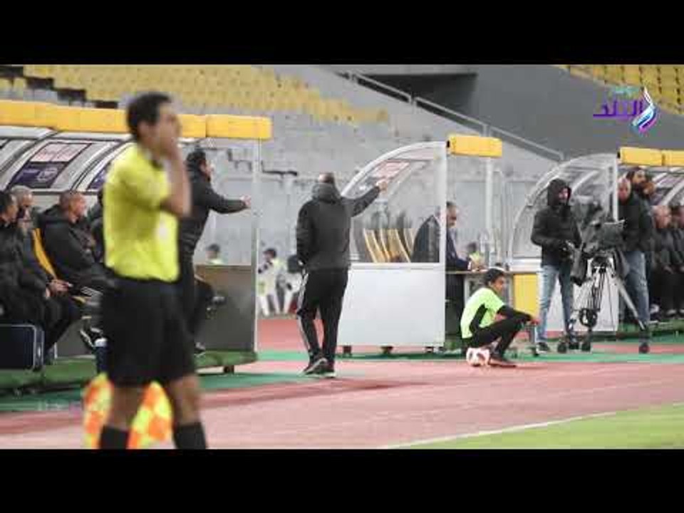 صدى البلد | إنفعال سيد عبدالحفيظ علي الحكم لعدم إحتساب ركلة جزاء للاهلي