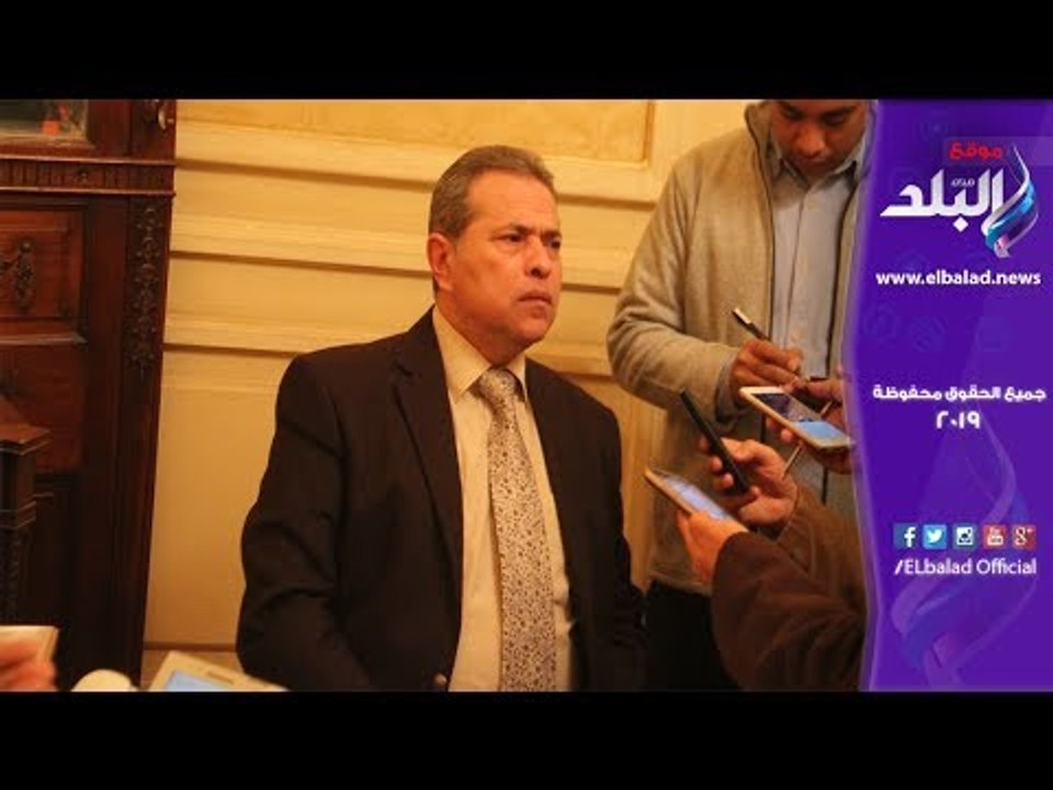 صدي البلد | ظهور عكاشة وزوجتة فى محاكمتة بتزوير الدكتوراة