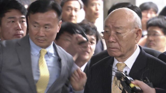 '사자명예훼손' 전두환 재판 시작, 쟁점은 헬기 사격 / YTN