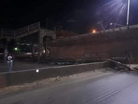 صدى البلد | انهيار كوبري مشاة في طوخ على طريق الاسكندرية الزراعي