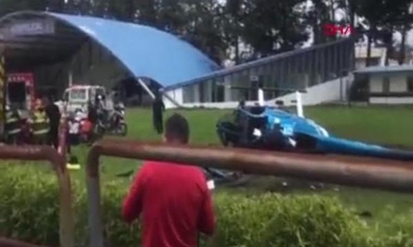 Ekvador'da polis helikopterinin düşme anı kamerada