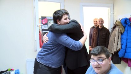 Salih Bayraktar, özel eğitim gören öğrencilerle buluştu - İSTANBUL