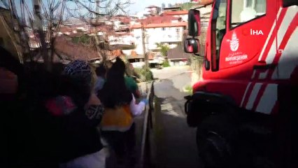 Pendik’te bir apartmandan yangın paniği