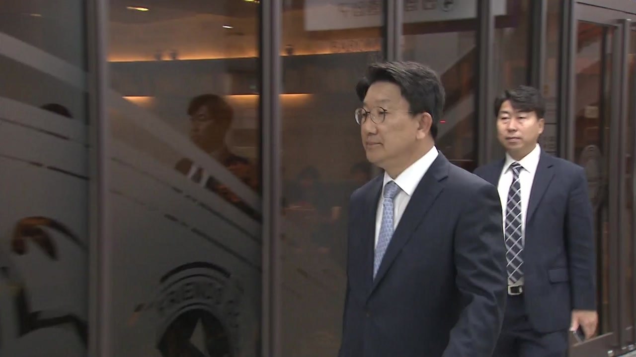 최흥집 강원랜드 前 사장 "권성동 채용 청탁 사실" / YTN