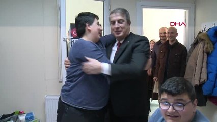 Bayraktar'dan Özel Eğitim Gören Öğrencilere Anlamlı Ziyaret