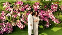 LIVE- Shahrukh Khan with wife Gauri Khan At GRAND Wedding Of Akash Ambani & Shloka Mehta's Antilia