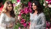 Priyanka Chopra & Gauri Khan looks same outfit At Ambani Wedding Wearing Similar Outfits | Boldsky