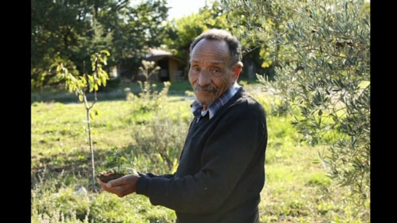 Mitterrand, Ferrat, Rabhi… les rencontres qui ont marqué le photographe Claude Fougeirol