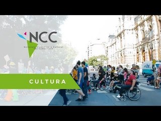 Personas con y sin discapacidad realizan rally en silla de ruedas