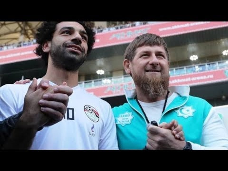 مع شوبير - شوبير يكشف حقيقة تلقي صلاح مليون دول...