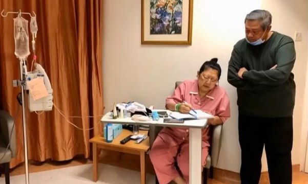 Perjuangan Ibu Ani Yudhoyono Melawan Kanker Darah - ROSI