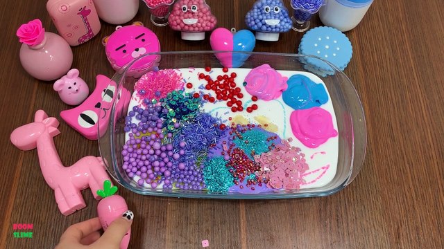MIXING TOO MUCH FLOAM AND GLITTER INTO GLOSSY SLIME || RELAXING WITH HEART SLIME