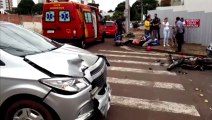 Motociclista sofre fraturas ao bater com carro na Rua Antonina