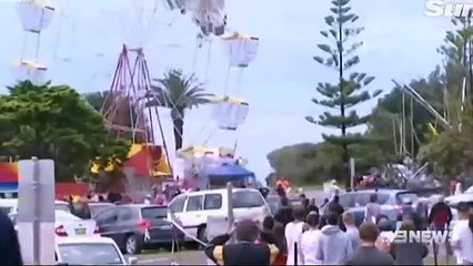 لحظة اصطدام طائرة بلعبة ملاهى