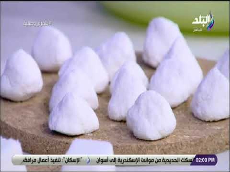 سفرة و طبلية - طريقة عمل عجينه الملابس للاوتوماتيك طريقة سهلة وسريعة جداً