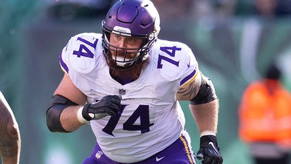 Pelissero explains why Vikings released Mike Remmers