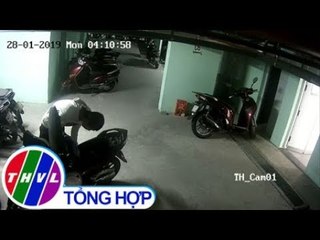 THVL | Cận cảnh màn phá cốp xe máy trộm tài sản trong tích tắc