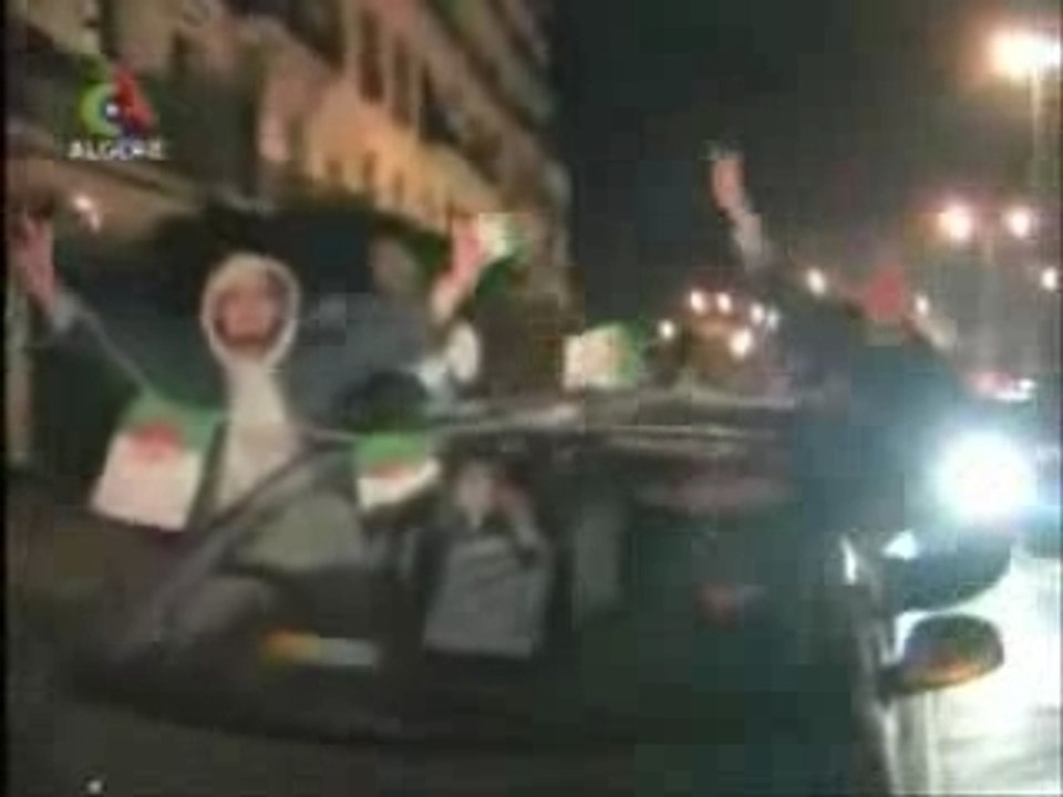 Supporteurs Algeriens   Algerian Fans