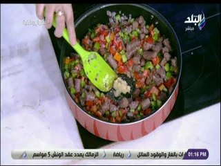 سفرة وطبلية - طريقة عمل صينية السجق بالحمص مع الشيف هالة فهمى .. وصفة سهلة وسريعة والطعم يخطفك