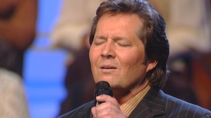 Bill & Gloria Gaither - Look For Me At Jesus' Feet