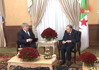 Buteflika Uzun Zaman Sonra İlk Kez Televizyona Çıktı