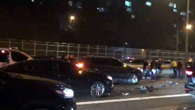 서울 흑석동 올림픽대로 4중 추돌사고...3명 부상 / YTN