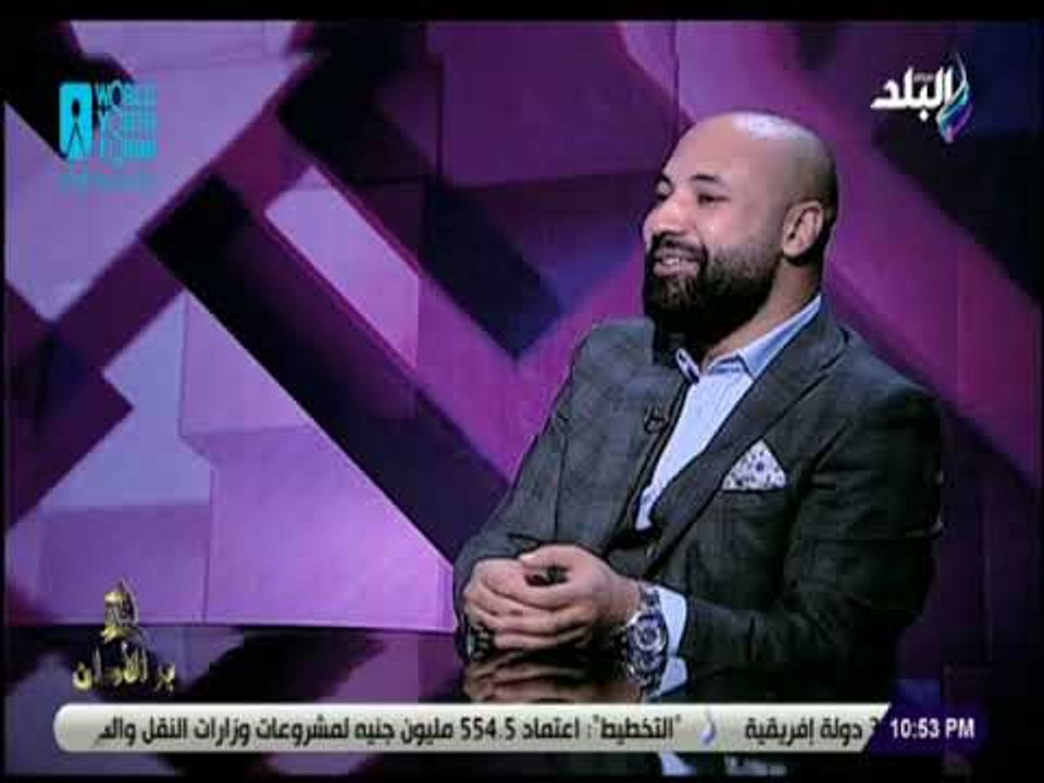 بر الامان - بسبب الخلاف على ارتداء النقاب..استاذ جامعى لـ فريدة الشوباشي: «اخرتونا 200 سنة ورا»