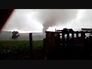 Video del mega  tornado que se formo en Veracruz México