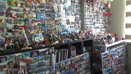 Bursa 68 Ülke Gezen Fotoğrafçının Koleksiyonu Şaşırtıyor