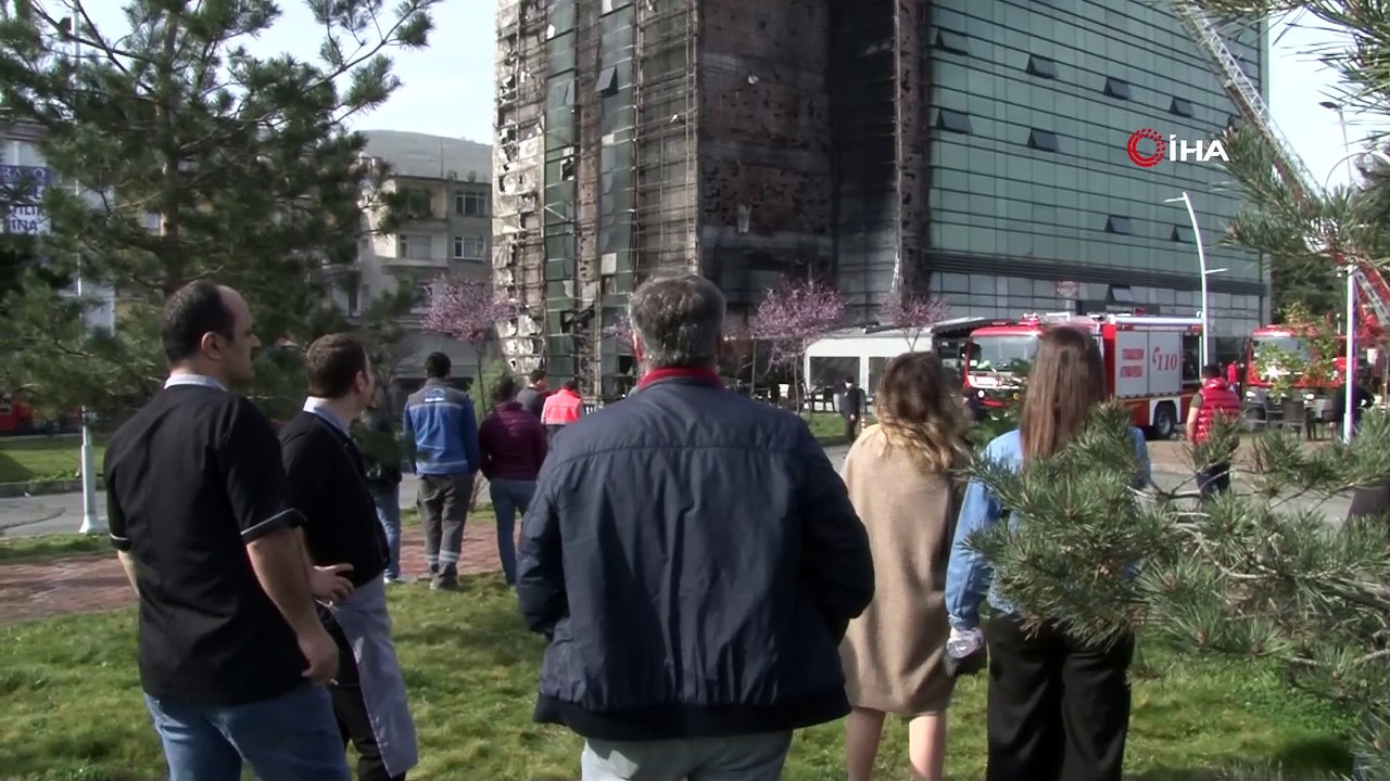 Üniversitede çıkan yangın söndürüldü, soğutma çalışmaları sürüyor