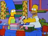 Los Simpson - ¡Milhouse! ¡Dile a Bart que venga!