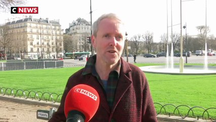 Les fontaines des Champs-Elysées divisent les Parisiens