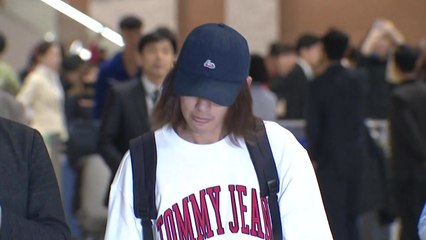 '성관계 몰카 촬영·유포' 정준영 귀국 / YTN