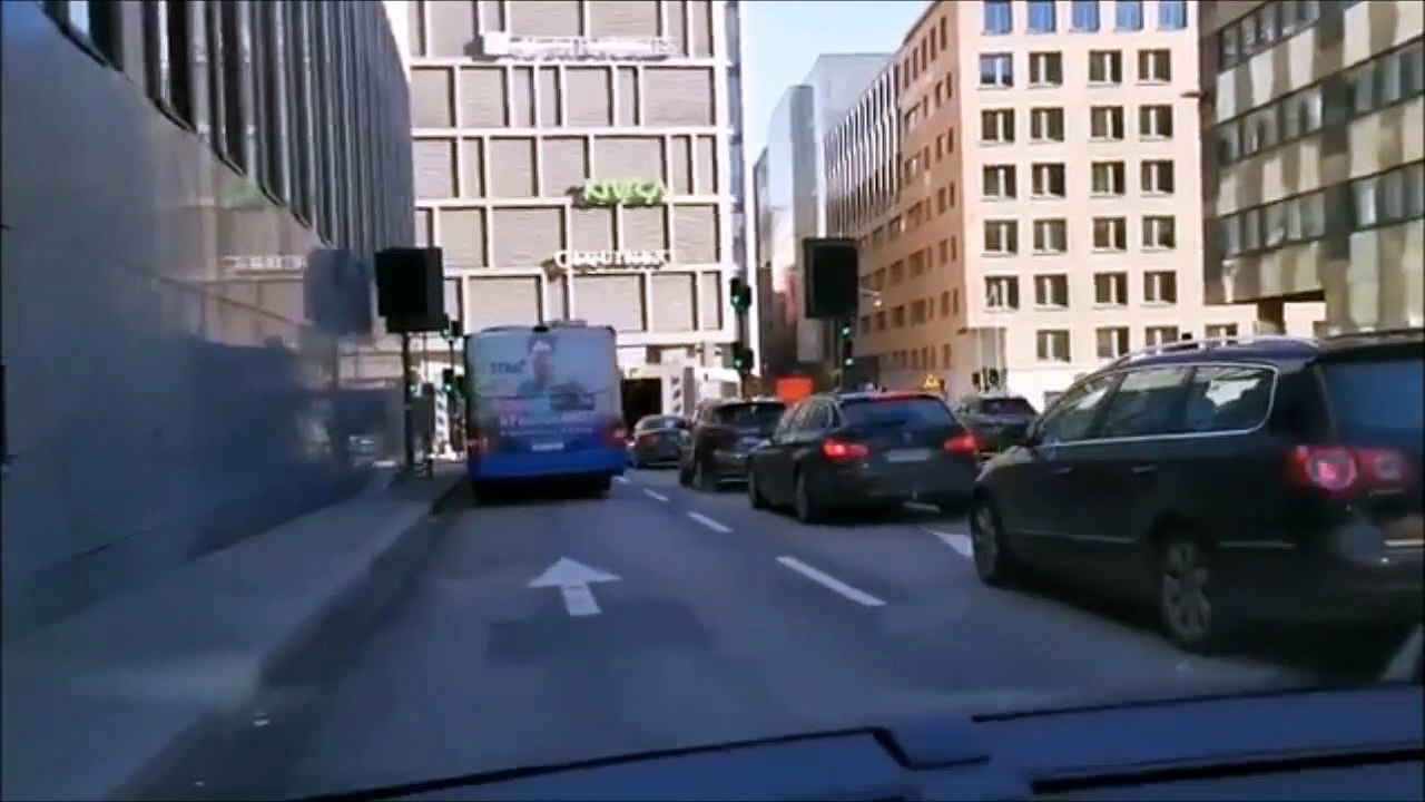 Un bus explose en rentrant dans un tunnel à Stockholm