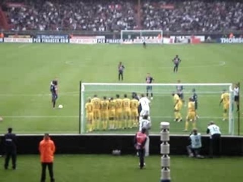 Coup franc pauleta !!! goalllllllllllllll!!!!!