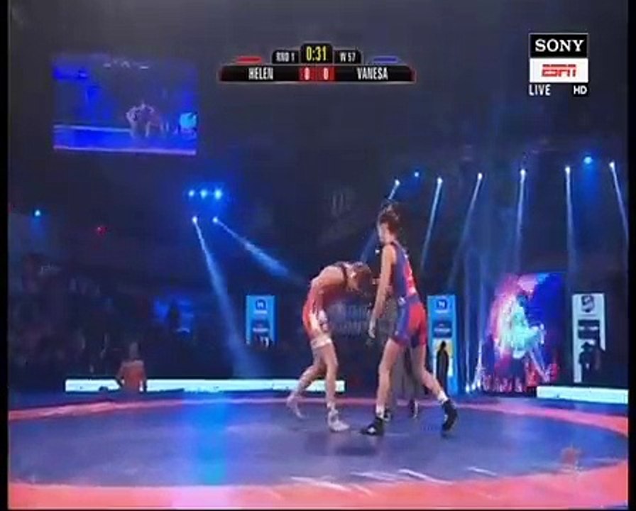 PWL 3 Day 17 _ Helen Maroulis VS Vanesa Kaladzinskaya at Pro Wrestling Season 3  (1)