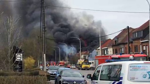 Incendie des meubles Merlin à Lessines