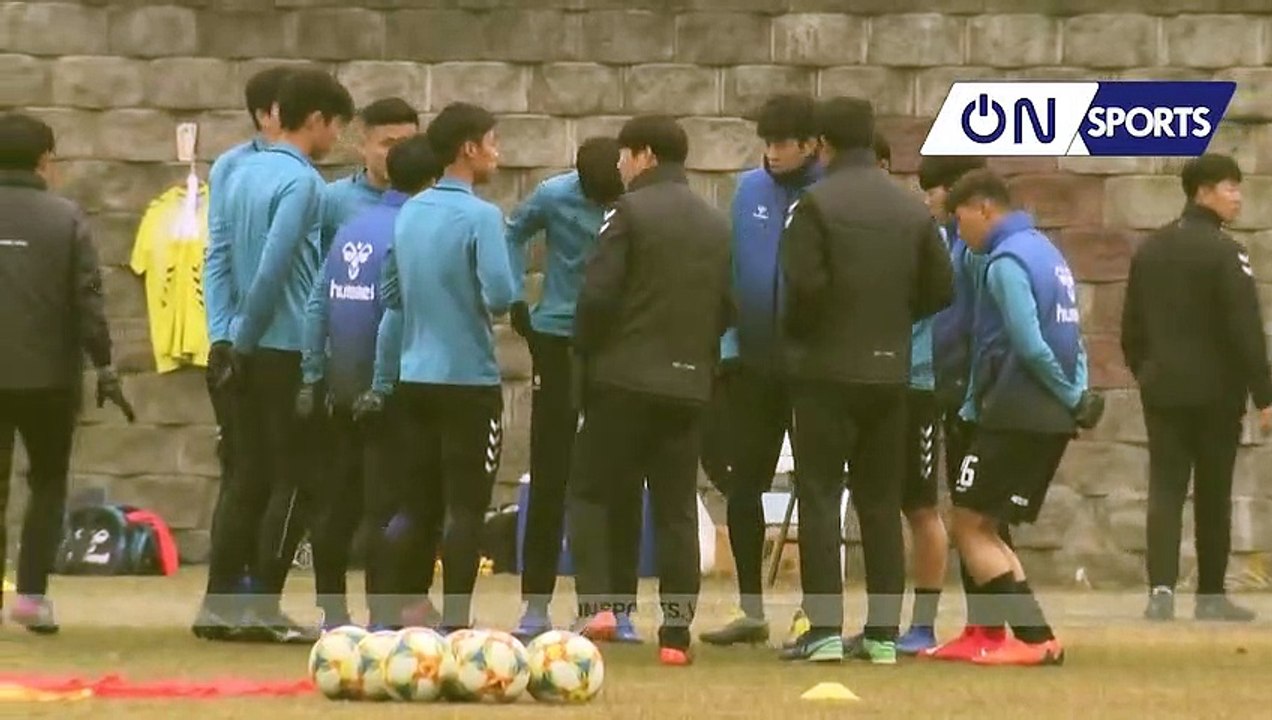Mãn nhãn với 2 bàn thắng cực đẳng cấp của Công Phượng cho Incheon Utd
