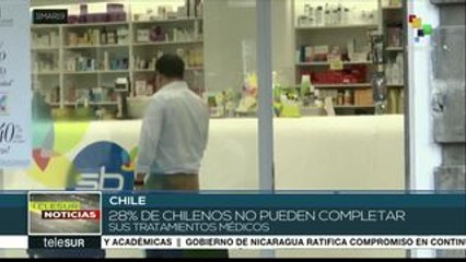 Estado chileno paga hasta 24 veces más caros los medicamentos