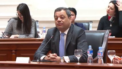 Nënshkruhen marrëveshjet e para për dhënie me qira të tokës bujqësore shtetëror