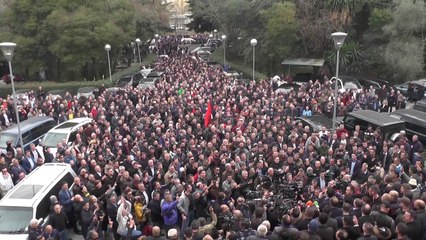 DEPUTETËT E RINJ, BASHA TRADHTARË QË KURRË S’DO I FALË HISTORIA