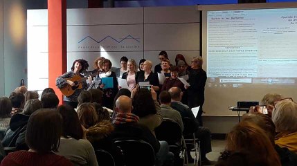 La Louvière: berceuse contestataire dans le cadre de la journée de lutte pour les droits des femmes