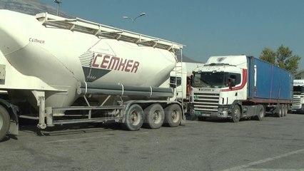 Shqipëri-Kosovë, më pak tregti. Biznesi: Shumë burokraci në kufi - Top Channel Albania