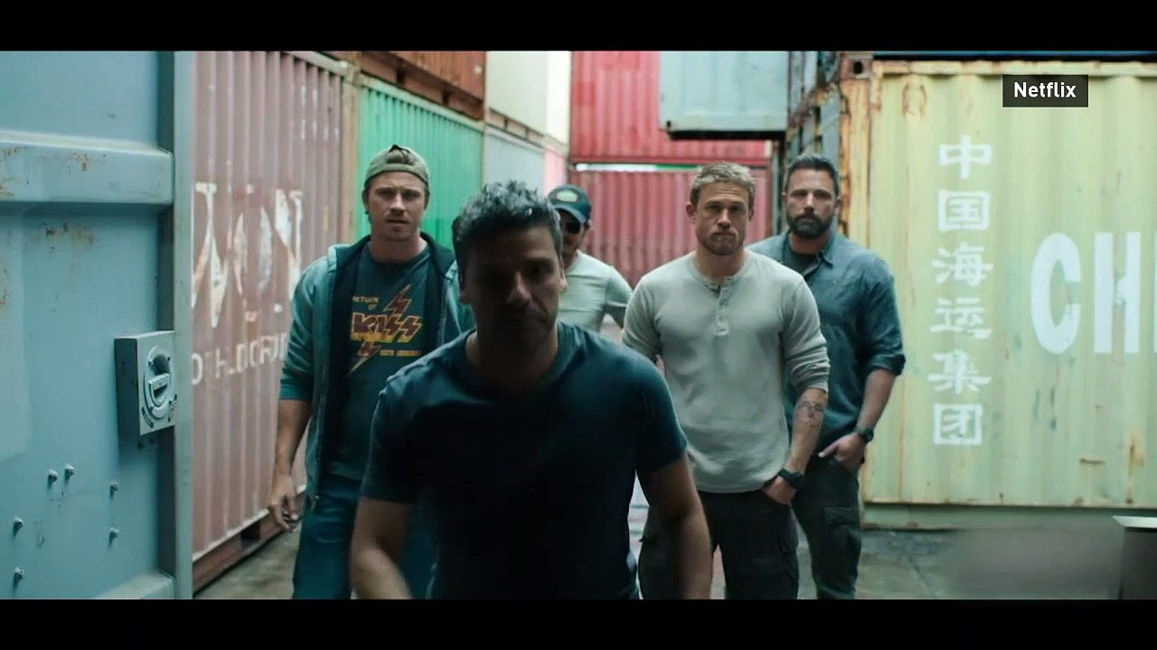 Ben Affleck & Charlie Hunnam talk Triple Frontier