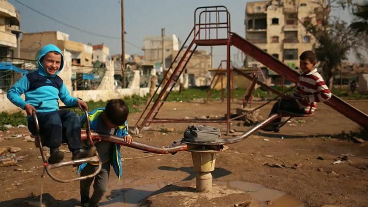 Rakka 1,5 Jahre nach der 'Befreiung': Leben in Trümmern