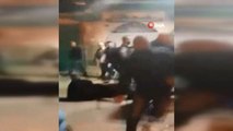 İsrail Polisi Mescid-i Aksa'nın Kapısında Namaz Kılanlara Saldırdı