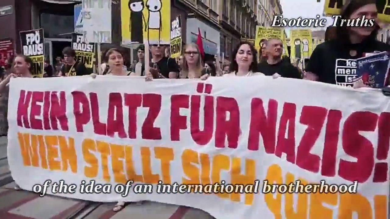 Adolf Hitler - This is War!