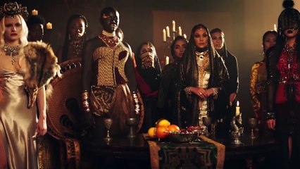 Jennifer López anuncia su compromiso con Álex Rodríguez