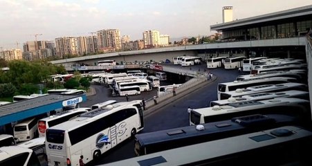 Erdoğan'ın Fotoğrafının Olduğu Gazeteyi, Otobüsün Merdivenine Seren Şoförün İfadesi Alındı