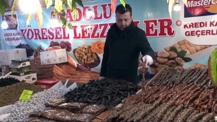 Maltepe’de indirim çadırına yoğun ilgi